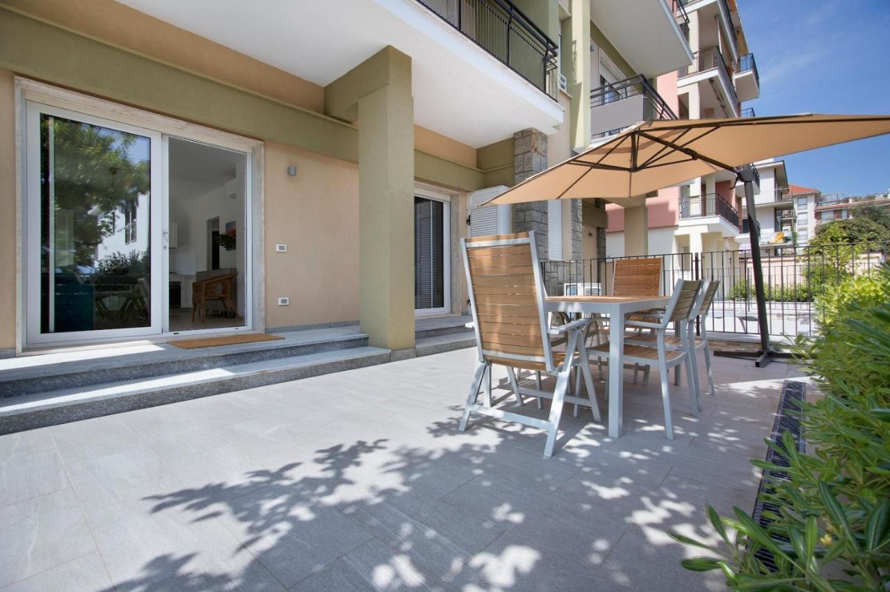 Italianway - Cristoforo Colombo 12 Lägenhet San Bartolomeo Al Mare Exteriör bild